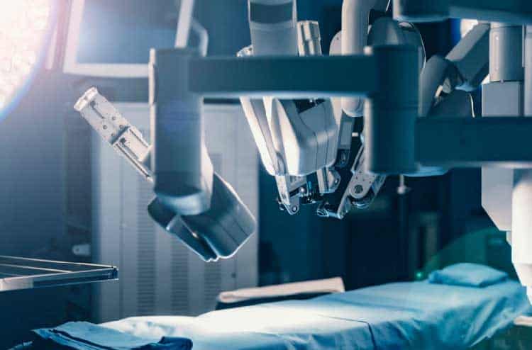 procedimentos - cirurgia robótica -Dr. Eliney Faria